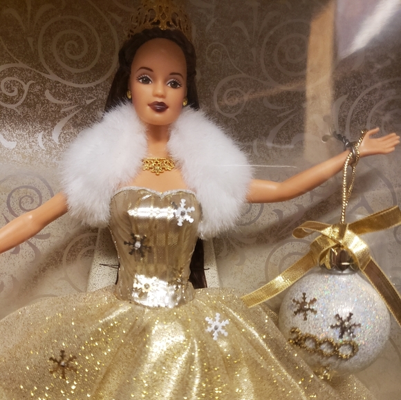 2000 Collector's Edition Teresa Barbie - Picture 2 of 5